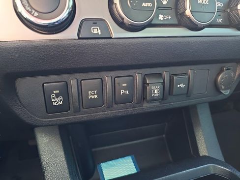 Used 2023 Toyota Tacoma SR5 image 17