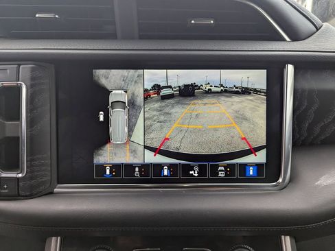 Certified 2023 GMC Yukon Denali image 22