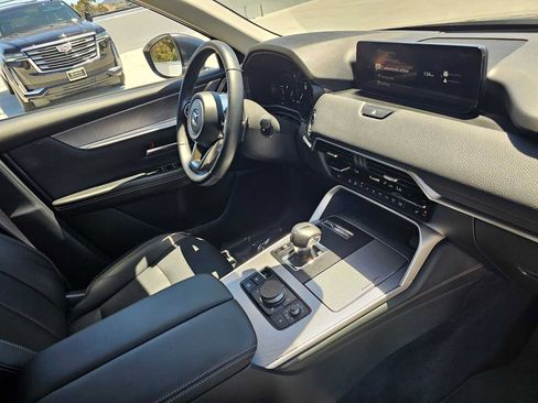 Used 2024 MAZDA CX-90 Plug-In Hybrid w/ Preferred AWD/4WD image 11