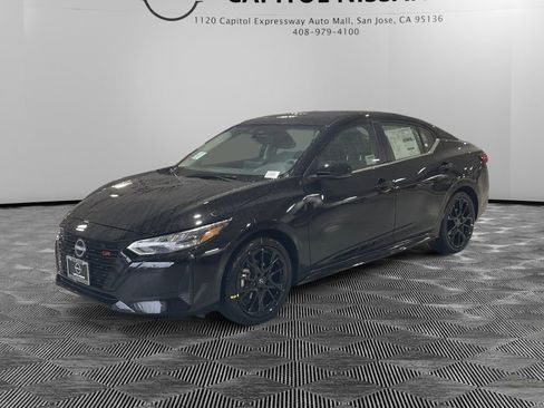 New 2025 Nissan Sentra SR w/ Midnight Edition image 1
