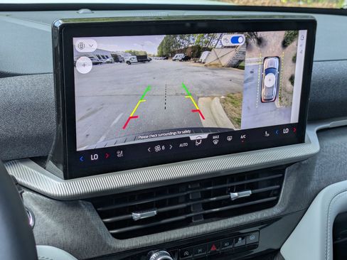 New 2026 Ford Explorer Platinum image 21