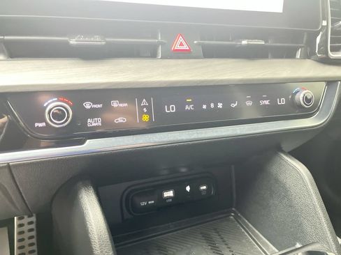 Certified 2023 Kia Sportage X-Pro AWD/4WD image 19