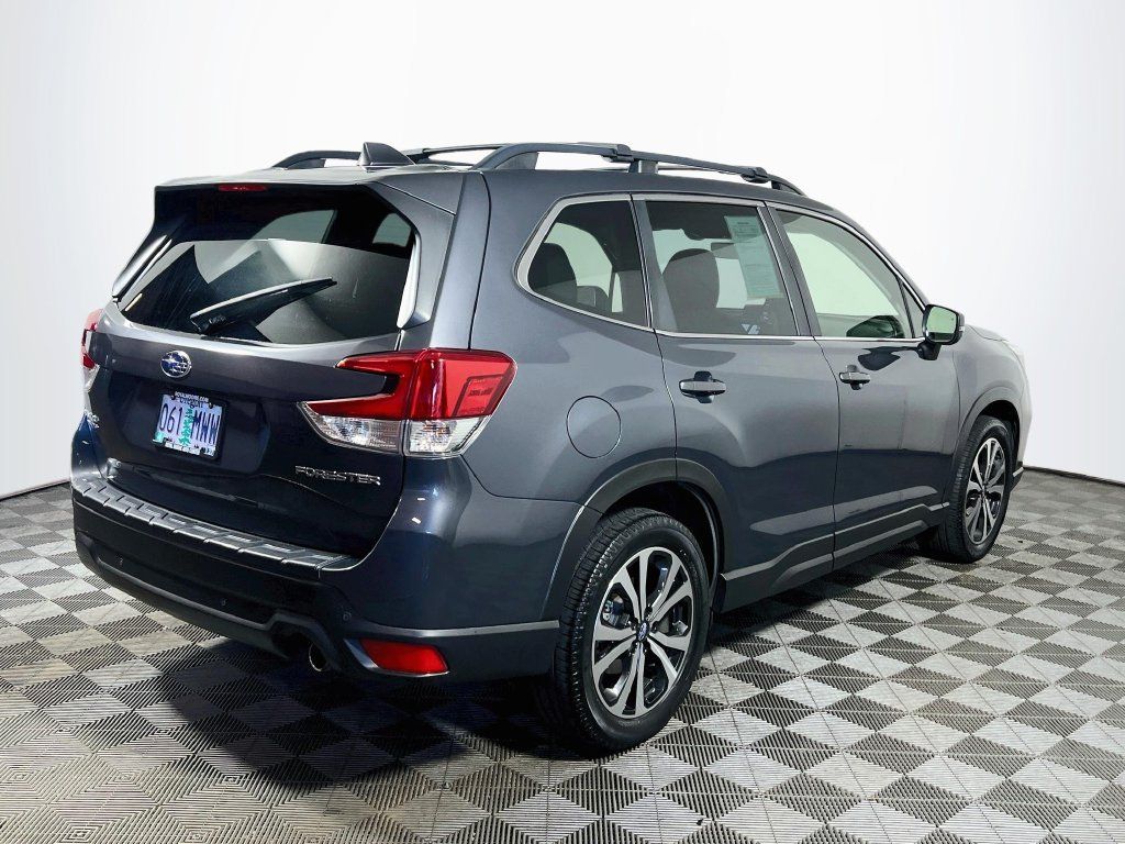 Used 2021 Subaru Forester Limited AWD/4WD image 7