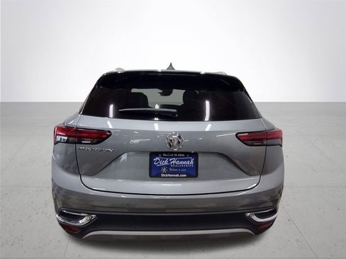 Used 2023 Buick Envision Essence image 13