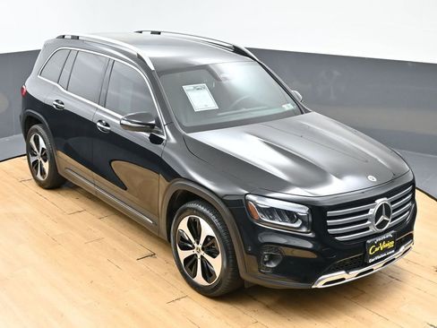 Used 2024 Mercedes-Benz GLB 250 image 48