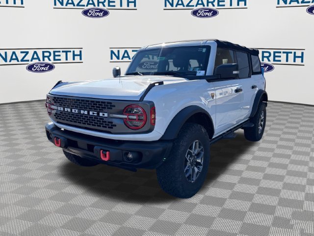 Used 2022 Ford Bronco Badlands AWD/4WD image 3