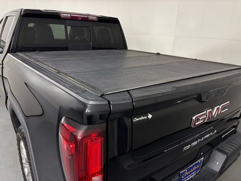 Used 2023 GMC Sierra 1500 Denali AWD/4WD image 41