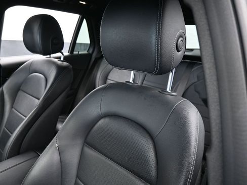 Used 2019 Mercedes-Benz GLC 300 GLC 300 image 16