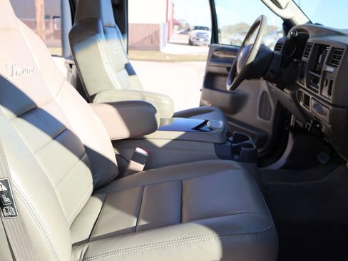 Used 2003 Ford Excursion Limited image 46