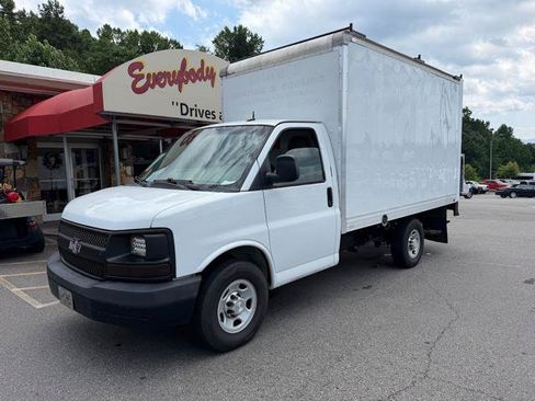 Used 2015 Chevrolet Express 3500 RWD image 1