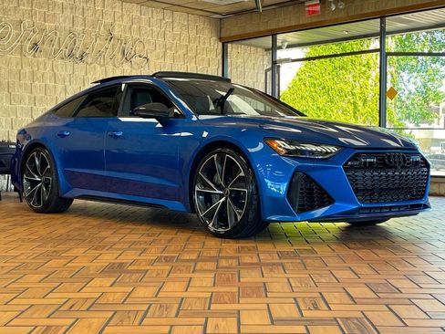 Used 2023 Audi RS 7 Sportback w/ Carbon Optic Package AWD/4WD image 13