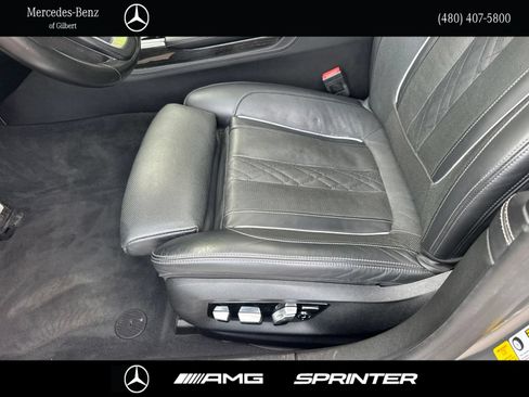 Used 2019 BMW 750i w/ Executive Package RWD image 13
