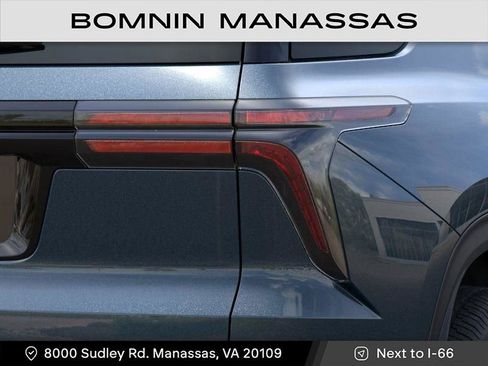 New 2026 Chevrolet Traverse LT w/ Sun and Wheel Package image 11