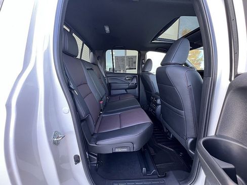 Used 2025 Honda Ridgeline Black Edition image 25