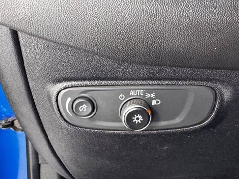 Used 2019 Chevrolet Equinox LT FWD image 33