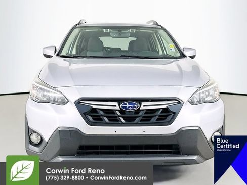 Used 2021 Subaru Crosstrek 2.0i Premium w/ Moonroof Package AWD/4WD image 2