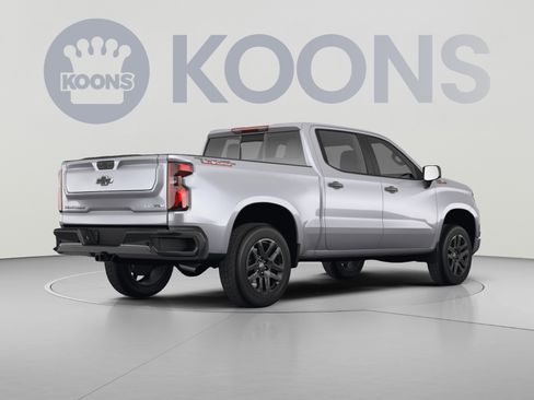 Used 2024 Chevrolet Silverado 1500 Custom Trail Boss AWD/4WD image 4