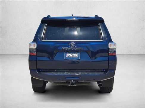 Used 2023 Toyota 4Runner SR5 Premium w/ Moonroof Package AWD/4WD image 7