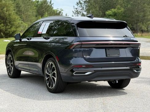 Used 2024 Lincoln Nautilus Reserve w/ Equipment Group 203A AWD/4WD image 12