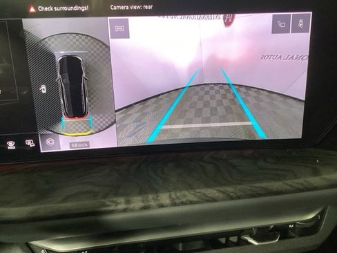 New 2025 Audi Q5 Premium image 24