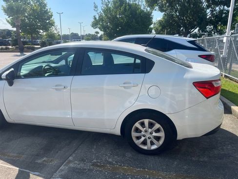 Used 2015 Kia Rio LX FWD image 3