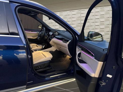 Used 2020 BMW X1 sDrive28i w/ Premium Package image 12