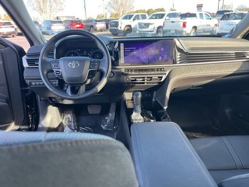 Used 2025 Toyota Camry XLE w/ Premium Package image 17