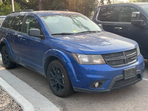 Used 2015 Dodge Journey SXT w/ Flexible Seating Group AWD/4WD image 2