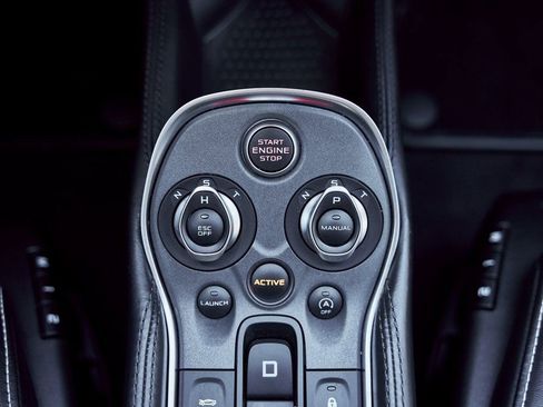 Used 2020 McLaren 570S Coupe image 58