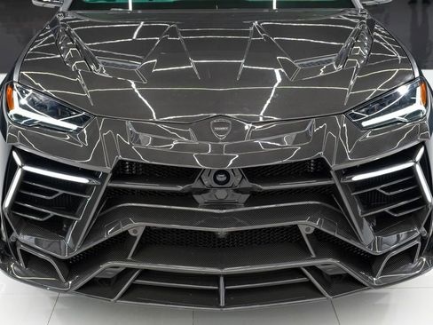 Used 2024 Lamborghini Urus S image 8