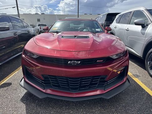 Used 2023 Chevrolet Camaro SS RWD image 2