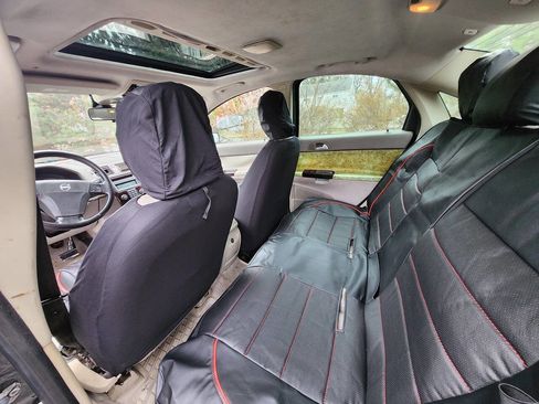 Used 2004 Volvo S40 2.4i image 18