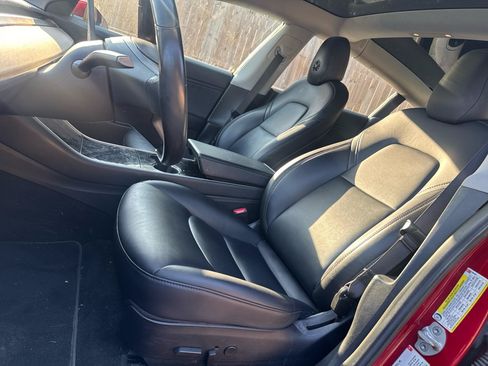 Used 2018 Tesla Model 3 Long Range AWD/4WD image 8