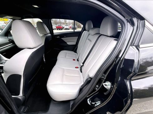 Used 2024 Mitsubishi Eclipse Cross SEL AWD/4WD image 15