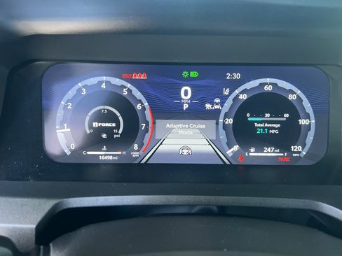 Used 2024 Toyota Tacoma Limited w/ Limited Package (LT) image 20