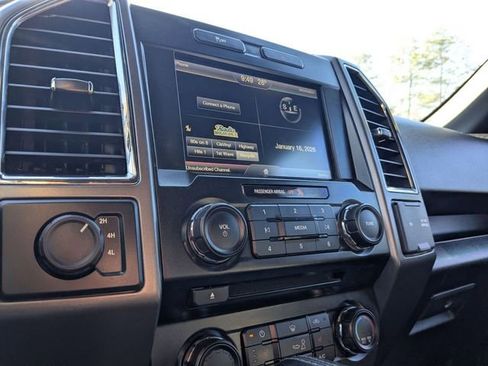 Used 2015 Ford F150 XLT w/ Equipment Group 302A Luxury image 23