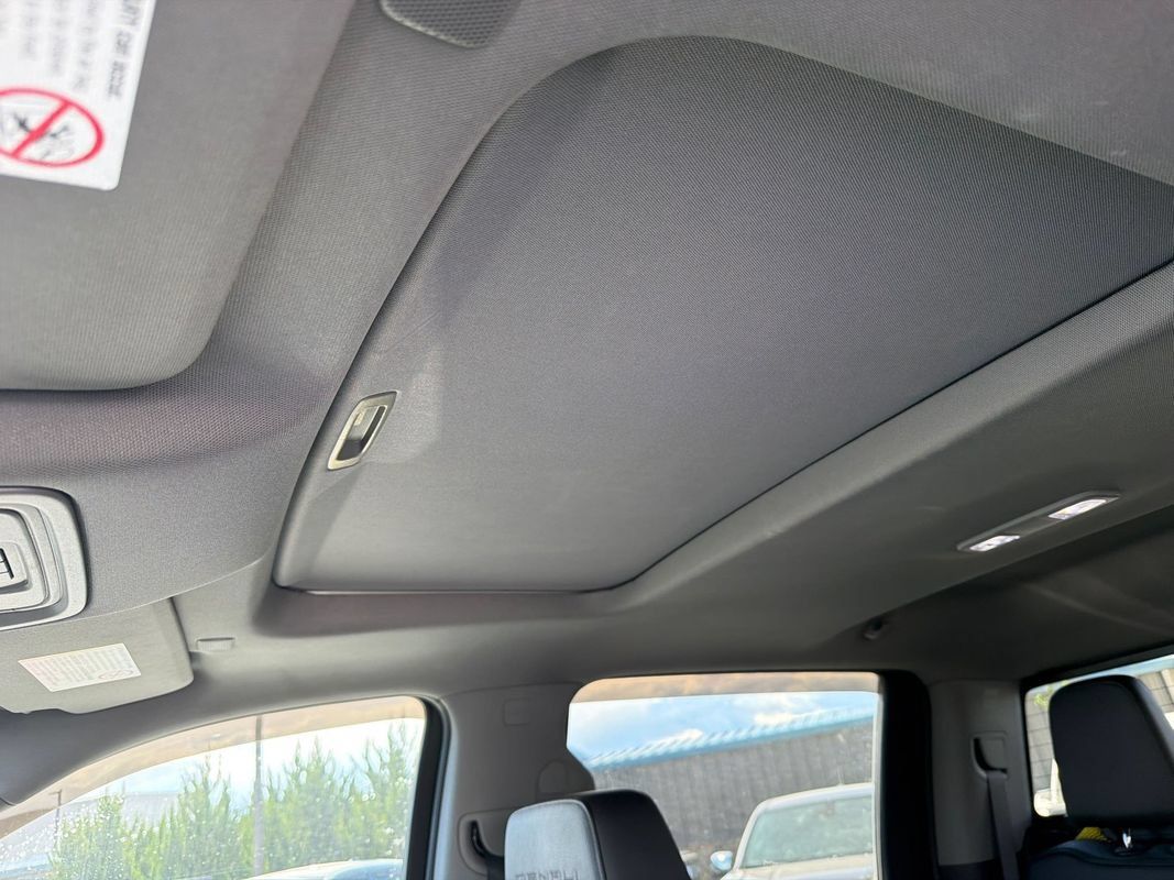 Used 2022 GMC Sierra 3500 Denali AWD/4WD image 27