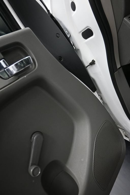 Used 2012 Nissan Frontier S w/ S Preferred Pkg RWD image 9