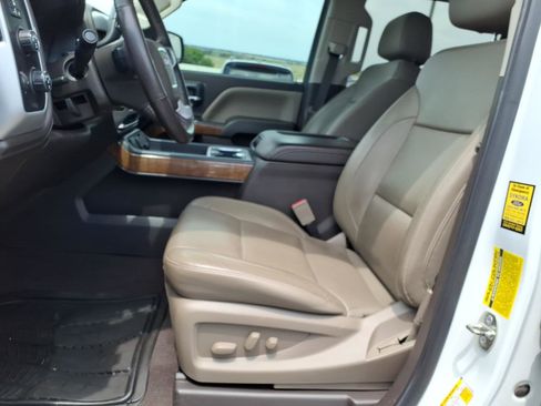 Used 2018 GMC Sierra 1500 SLT AWD/4WD image 10