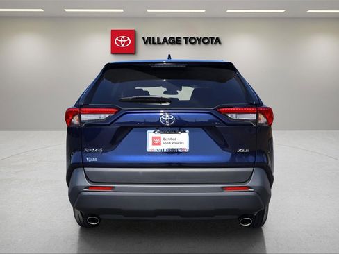 Certified 2025 Toyota RAV4 XLE image 4