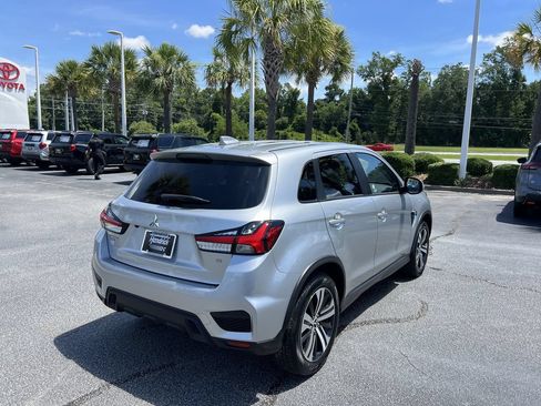 Used 2025 Mitsubishi Outlander Sport SE AWD/4WD image 10