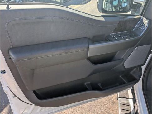 New 2026 Ford F350 Lariat w/ Chrome Package image 17