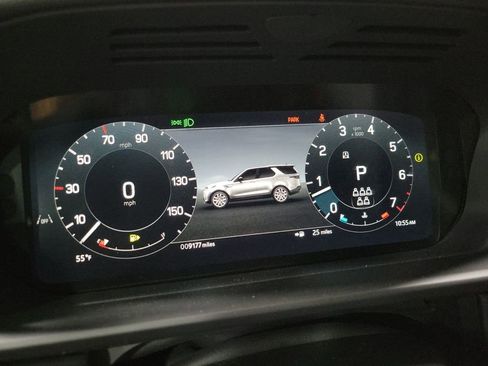 Certified 2024 Land Rover Discovery Dynamic SE image 17