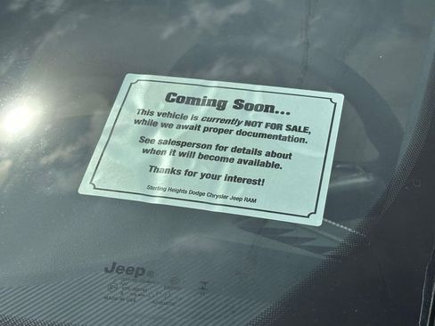 Used 2023 Jeep Grand Cherokee Limited AWD/4WD image 32