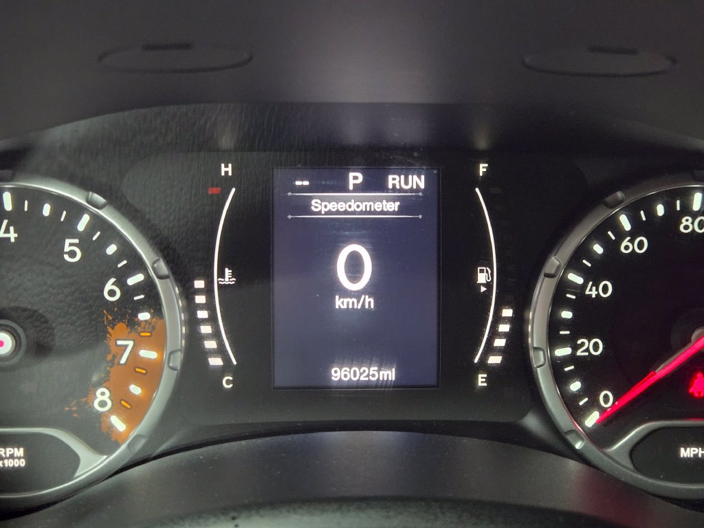 Used 2016 Jeep Renegade Latitude AWD/4WD image 20