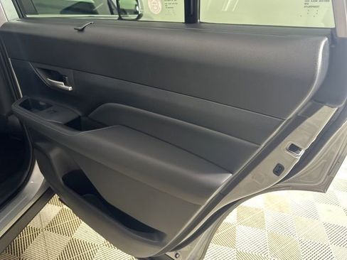 Used 2025 Toyota Grand Highlander AWD image 16