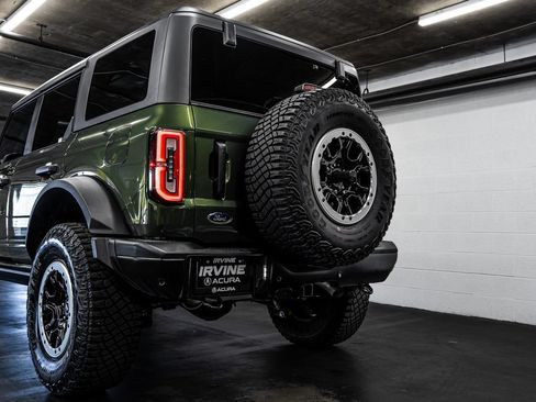Used 2022 Ford Bronco Badlands AWD/4WD image 16