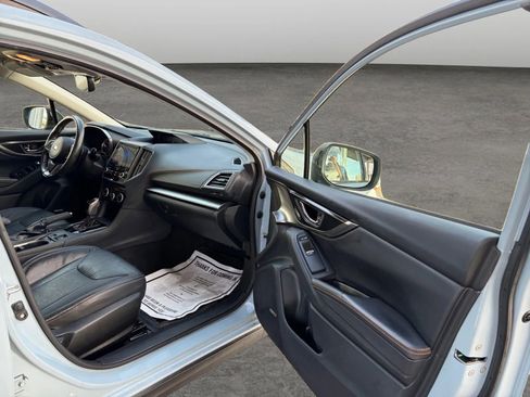 Used 2019 Subaru Crosstrek 2.0i Limited w/ Moonroof Package w/Navigation image 17