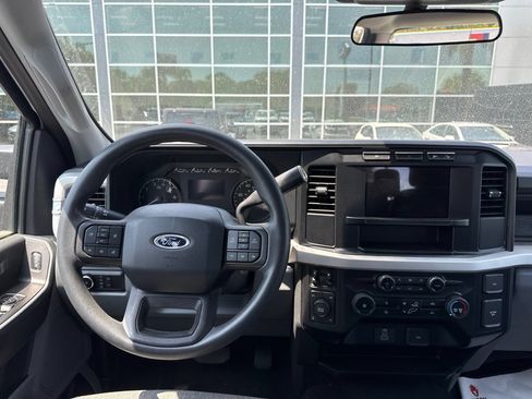 Used 2024 Ford F250 XL w/ STX Appearance Package AWD/4WD image 13