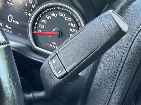 Used 2019 Chevrolet Silverado 1500 High Country image 42